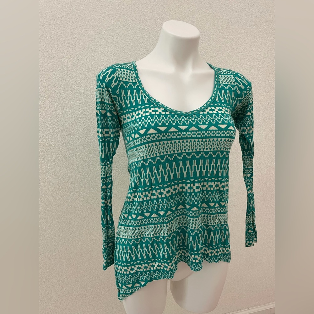 Y2k Geo print long sleeve